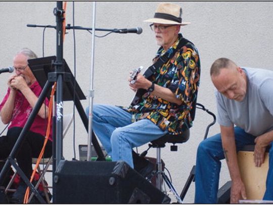 Blues on Main event draws hundreds to downtown Chanute