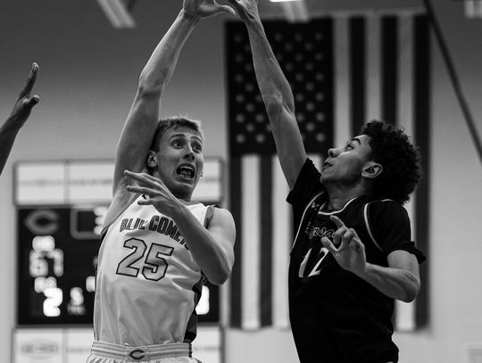 Chanute claims second straight SEK title, beats Parsons