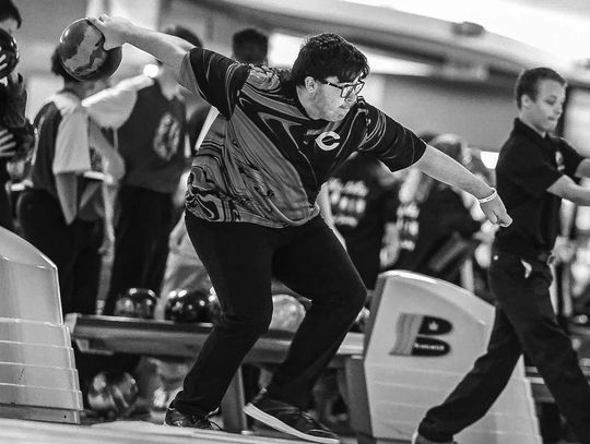 Chanute claims sixth at state unified bowling