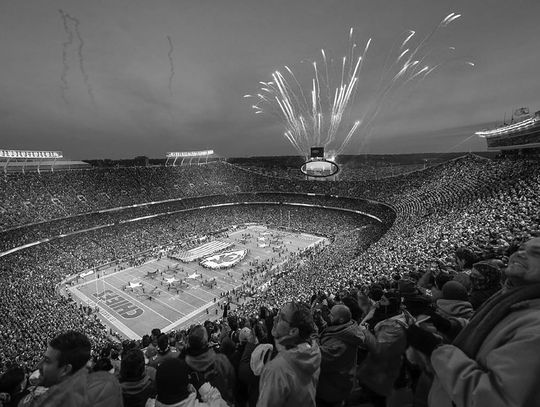 Chiefs request Kansas extend stadium deadline