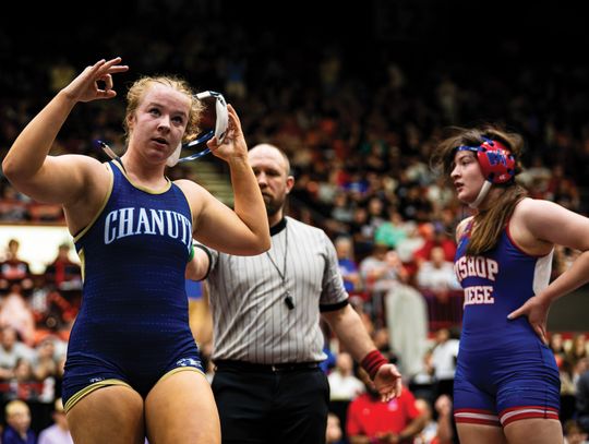 DILLOW WINS THIRD STATE TITLE