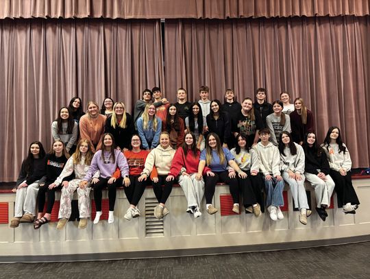 Humboldt journalism students sweep Bison Regional Contest