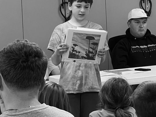 Jolly Jayhawkers 4-H Club hosts Hillcrest 4-H Club in exchange meeting Jolly Jayhawkers 4-H Club hosts Hillcrest 4-H Club in exchange meeting
