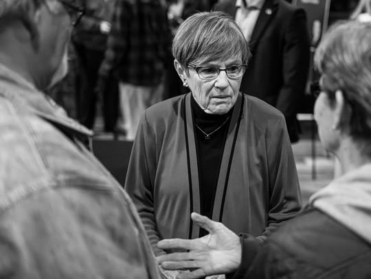 Southeast Kansas residents hear about state budget concerns