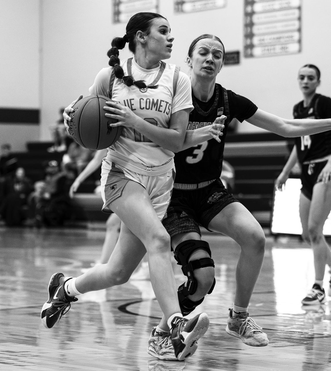 Blue Comets drop heartbreaker to Bulldogs in overtime Blue Comets drop heartbreaker to Bulldogs in overtime