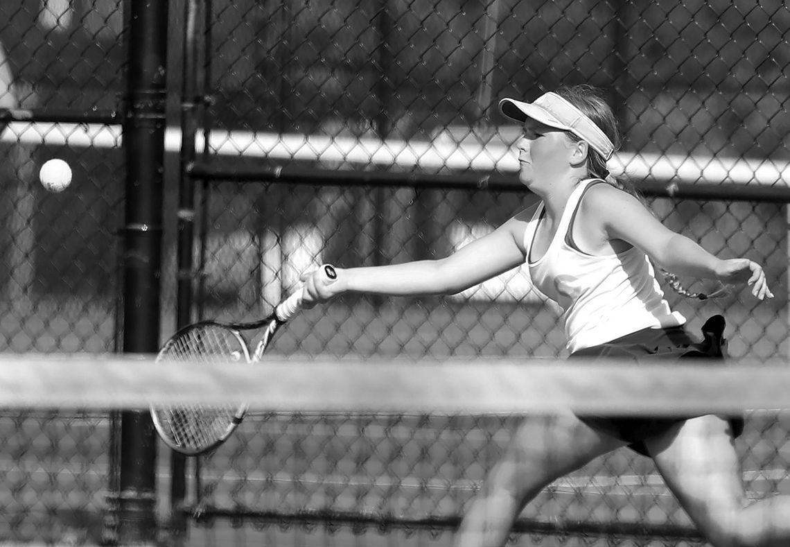 Blue Comets’ Guernsey earns a medal at state tennis
