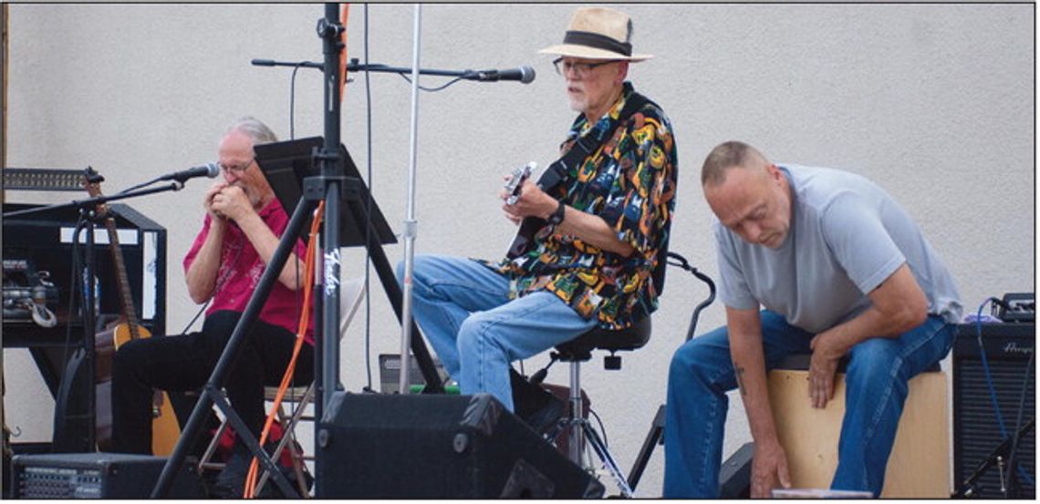 Blues on Main event draws hundreds to downtown Chanute