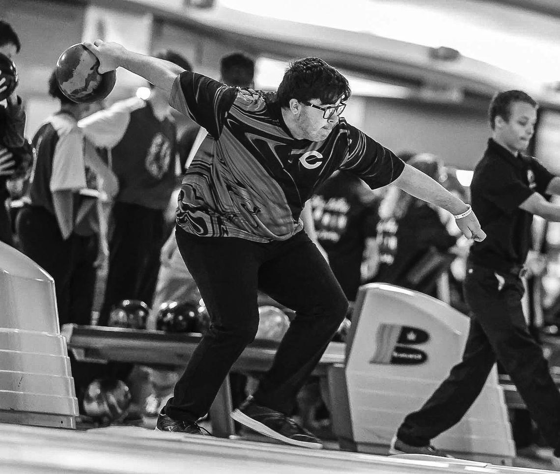 Chanute claims sixth at state unified bowling