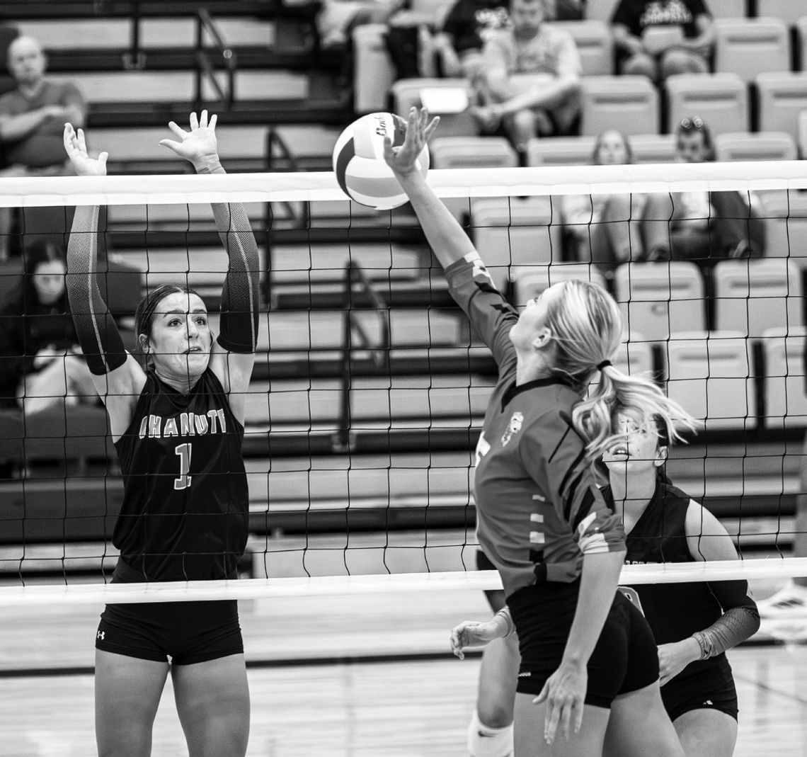 Girard hands Chanute volleyball first loss