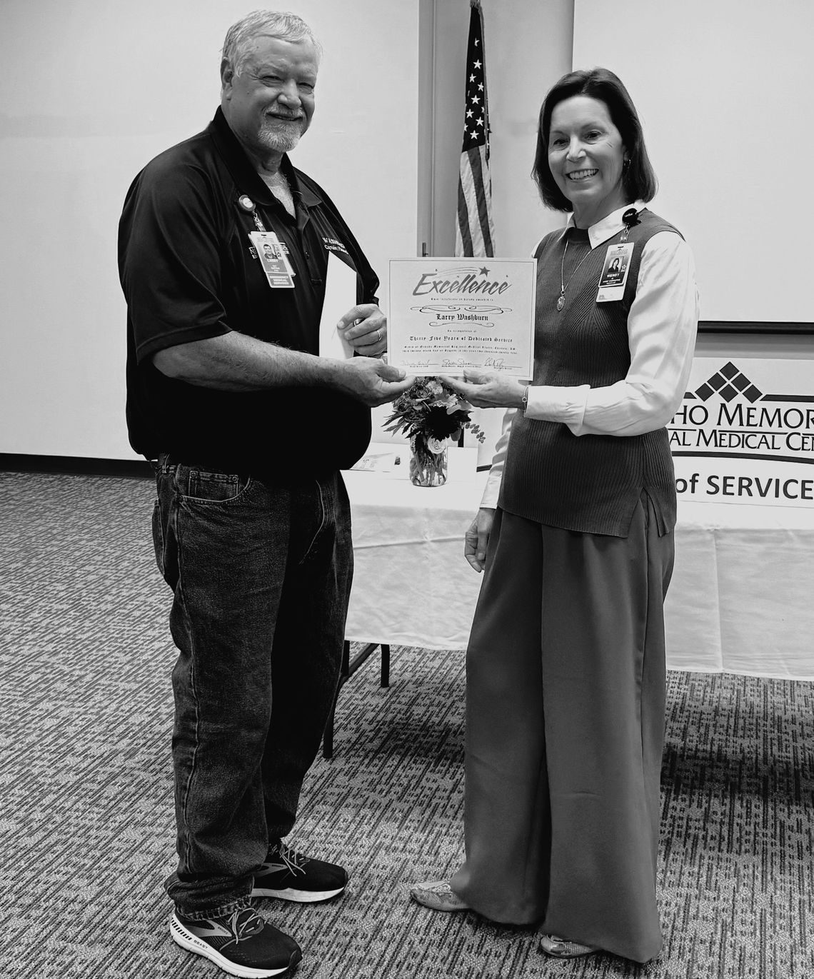 NMRMC recognizes staff anniversaries
