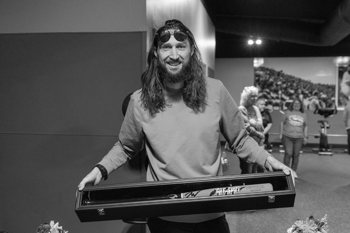 STRAHM JOINS RIBBON CUTTING AT NEOSHO COUNTY STRAHM JOINS RIBBON CUTTING AT NEOSHO COUNTY