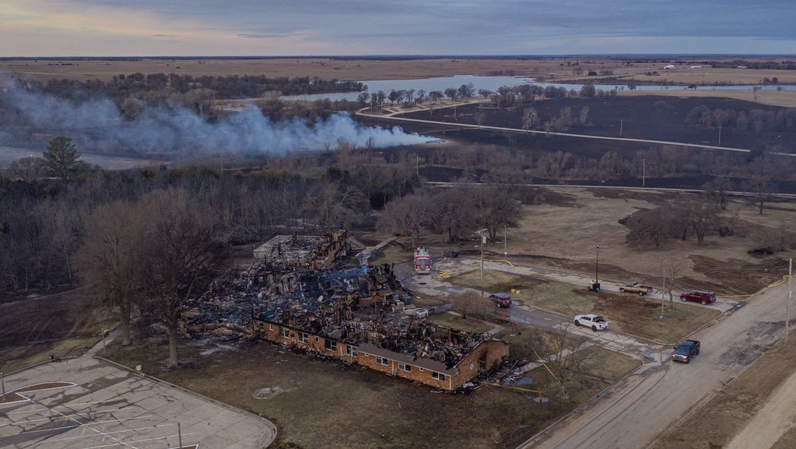 Wildfire destroys Yates Center nursing facility